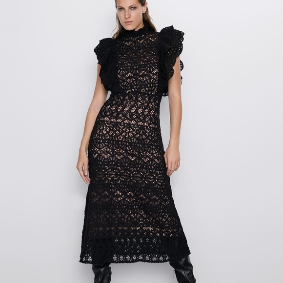ZARA| Textured Dress - Picture 1 of 11